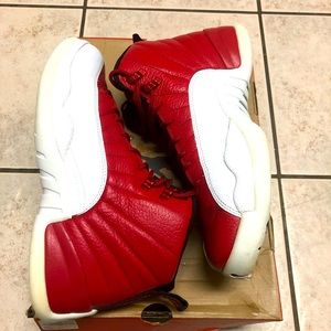 Retro 12 size 10 men red and white